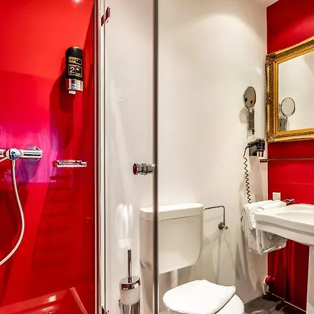 Am Museum فندق كولونيا